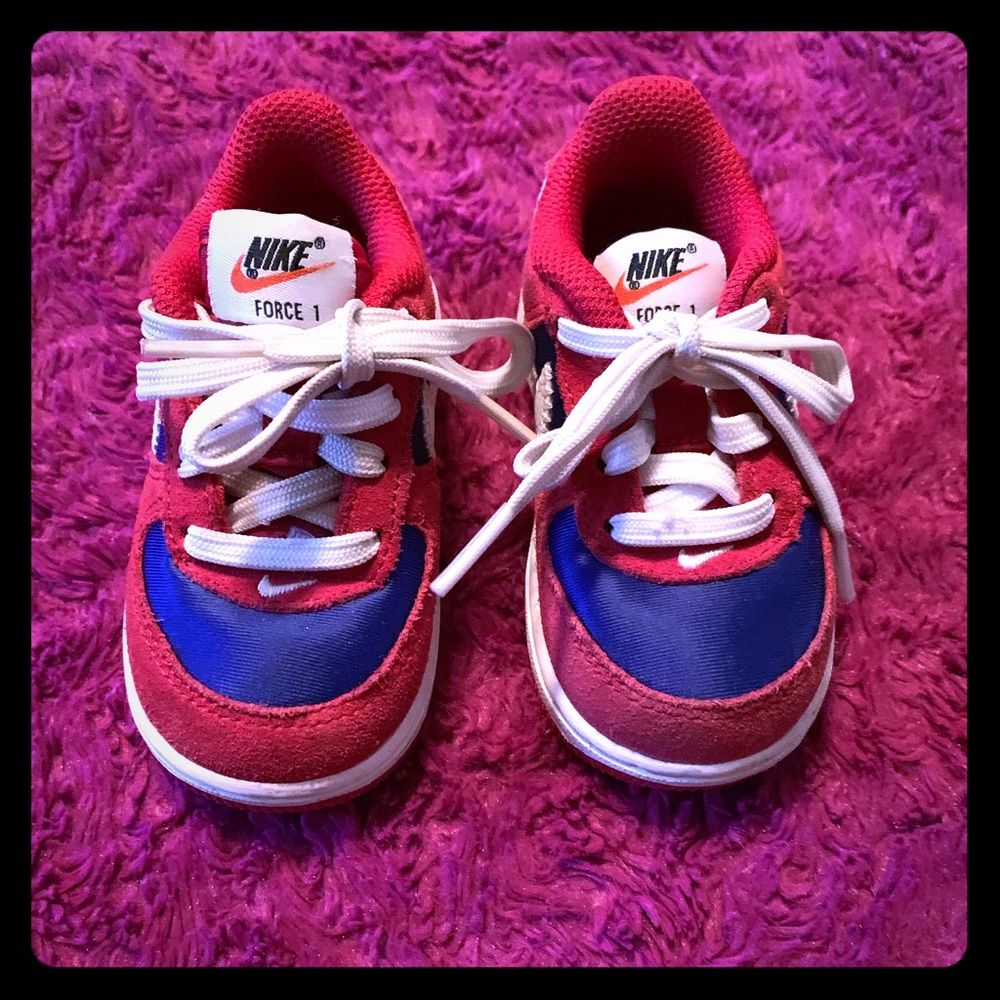 Nike Air Force 1
